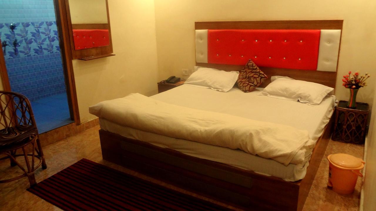 Hotel Rattans Regency Roorkee Eksteriør billede